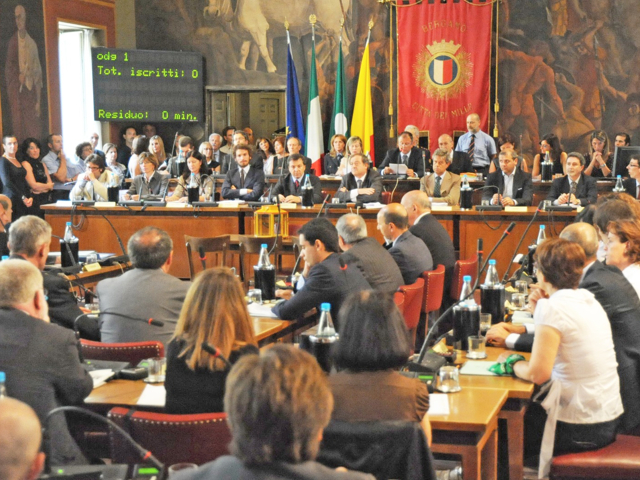 Consiglio comunale con Tentorio