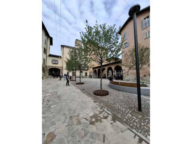 piazza Angelini