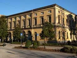 Esterno ingresso biblioteca